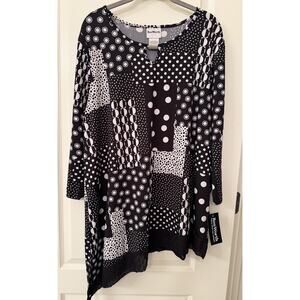 NWT BonWorth Women’s Top Shirt Size XL Black & White Dots Long 3/4 Sleeve
